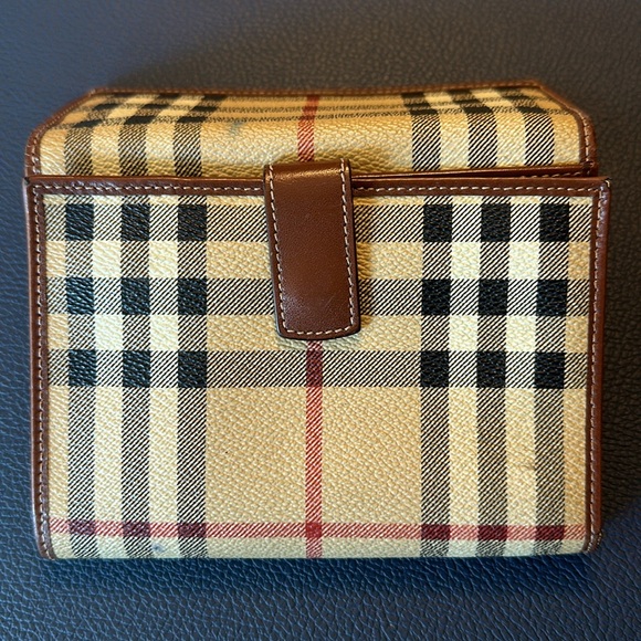 Burberry Haymarket Check Pattern Plaid Print Compact Wallet - Picture 2 of 5